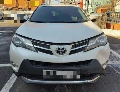 2014 Toyota RAV4 VIN: