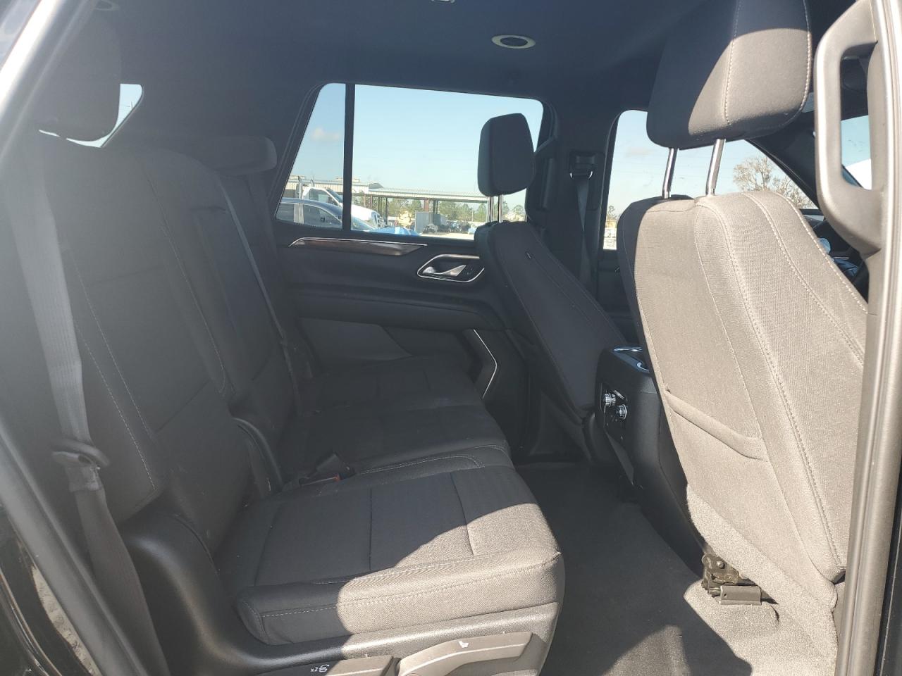 2022 GMC YUKON SLE VIN:1GKS1AKD3NR327219