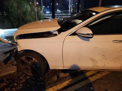 2019 Mercedes-Benz E 300 VIN: