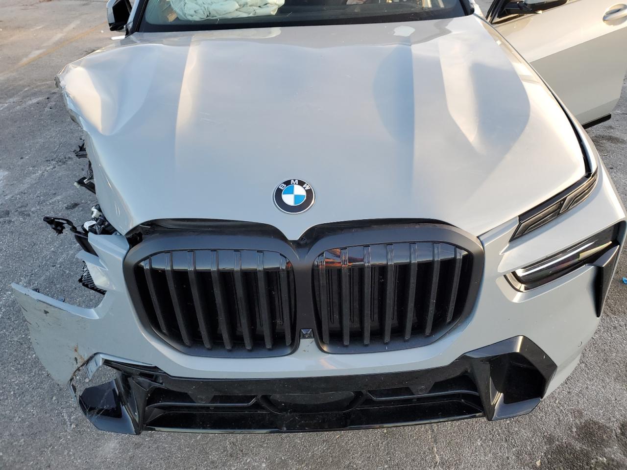 2024 BMW X7 XDRIVE40I VIN:5UX23EM05R9V25716