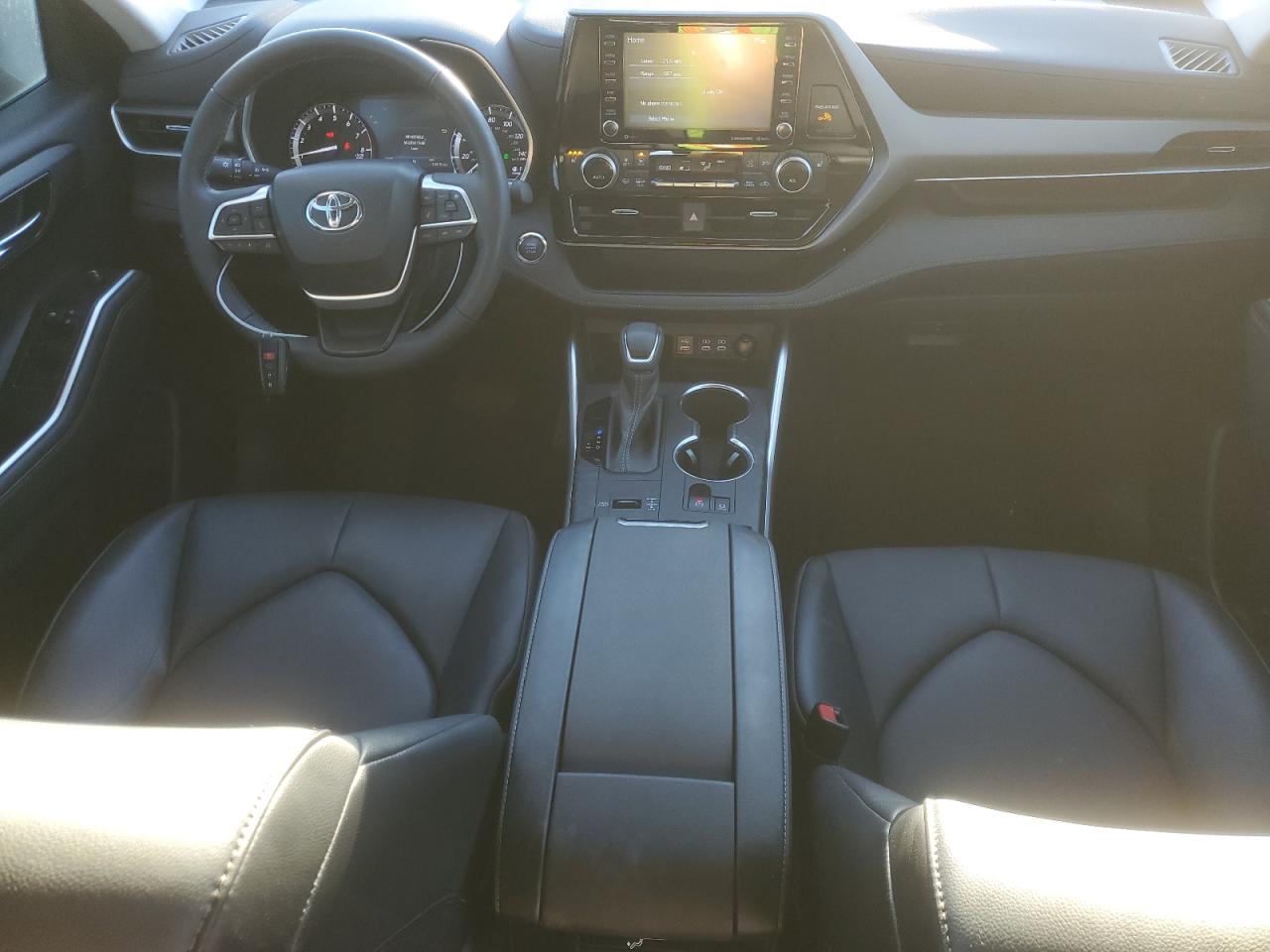 2022 TOYOTA HIGHLANDER XLE VIN:5TDGZRAH0NS560800