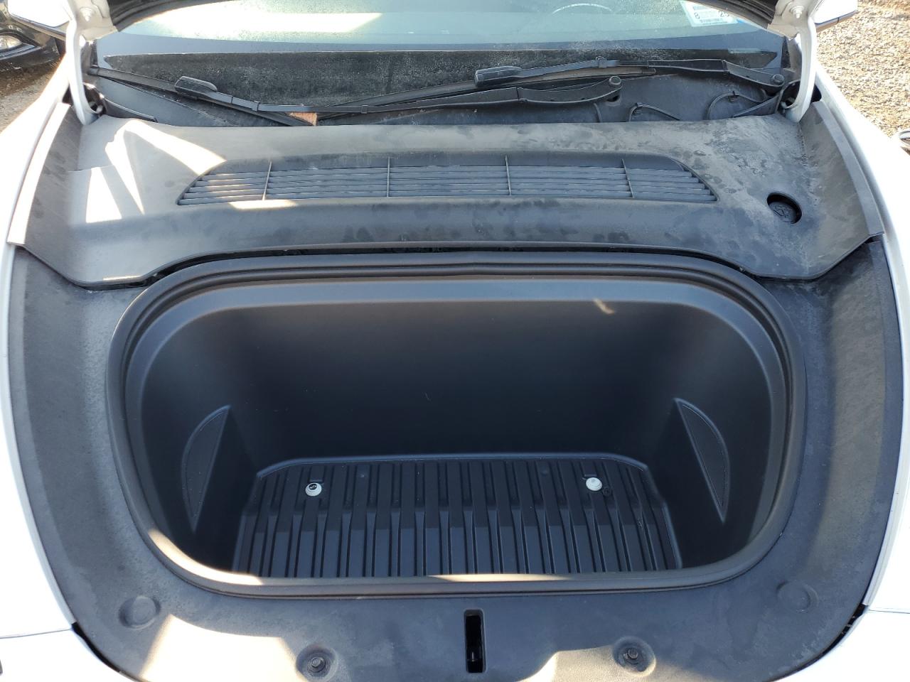 2023 TESLA MODEL Y  VIN:7SAYGDEE3PF673843