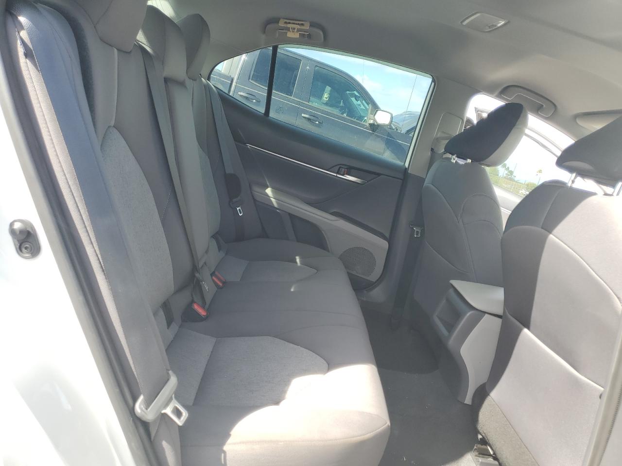 2022 TOYOTA CAMRY LE VIN:4T1C11AK2NU636754