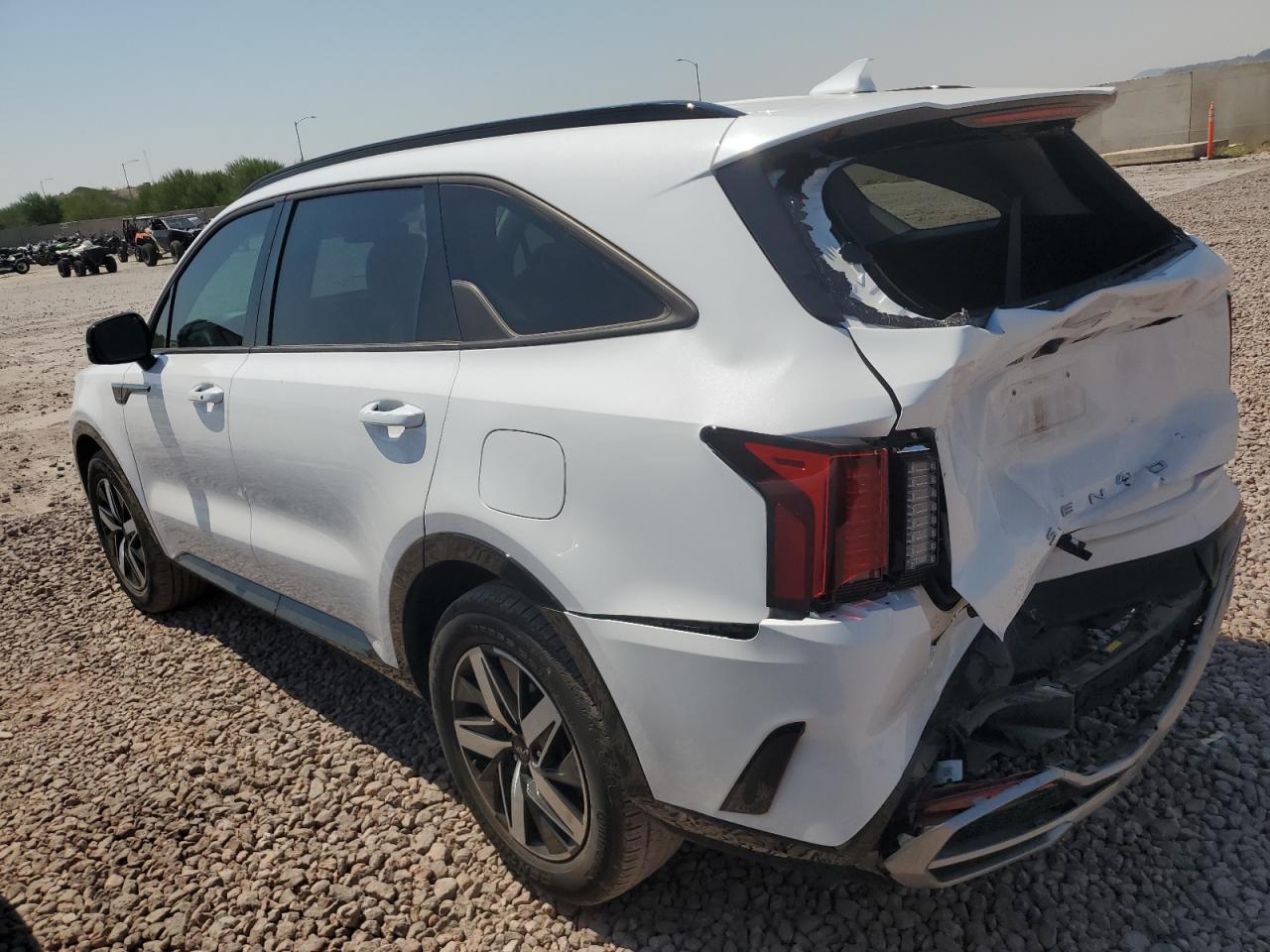 2022 KIA SORENTO S VIN:5XYRL4LC8NG154680