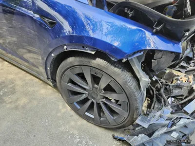 2023 Tesla Model X VIN: