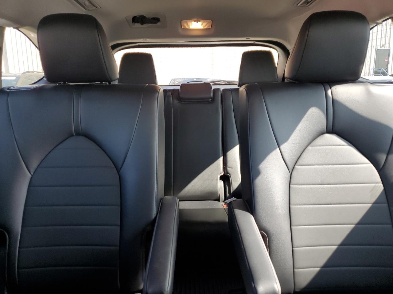 2022 TOYOTA HIGHLANDER XLE VIN:5TDGZRBH2NS560697