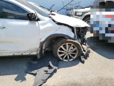 2016 Kia Sorento KNAPS81ABHA273043 VIN:KNAPS81ABHA273043
