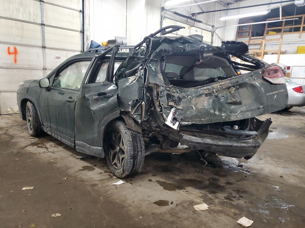 2022 SUBARU FORESTER PREMIUM VIN:JF2SKAECXNH512368