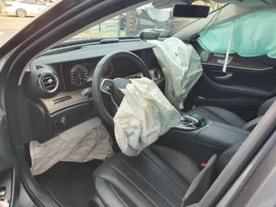 2019 Mercedes-Benz E 300 WDDZF4JB8KA570277 VIN:WDDZF4JB8KA570277