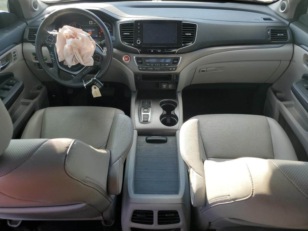 2023 HONDA RIDGELINE RTL VIN:5FPYK3F50PB000102