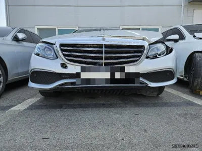 2018 Mercedes-Benz E 300 WDDZF4KB9KA528991 VIN:WDDZF4KB9KA528991