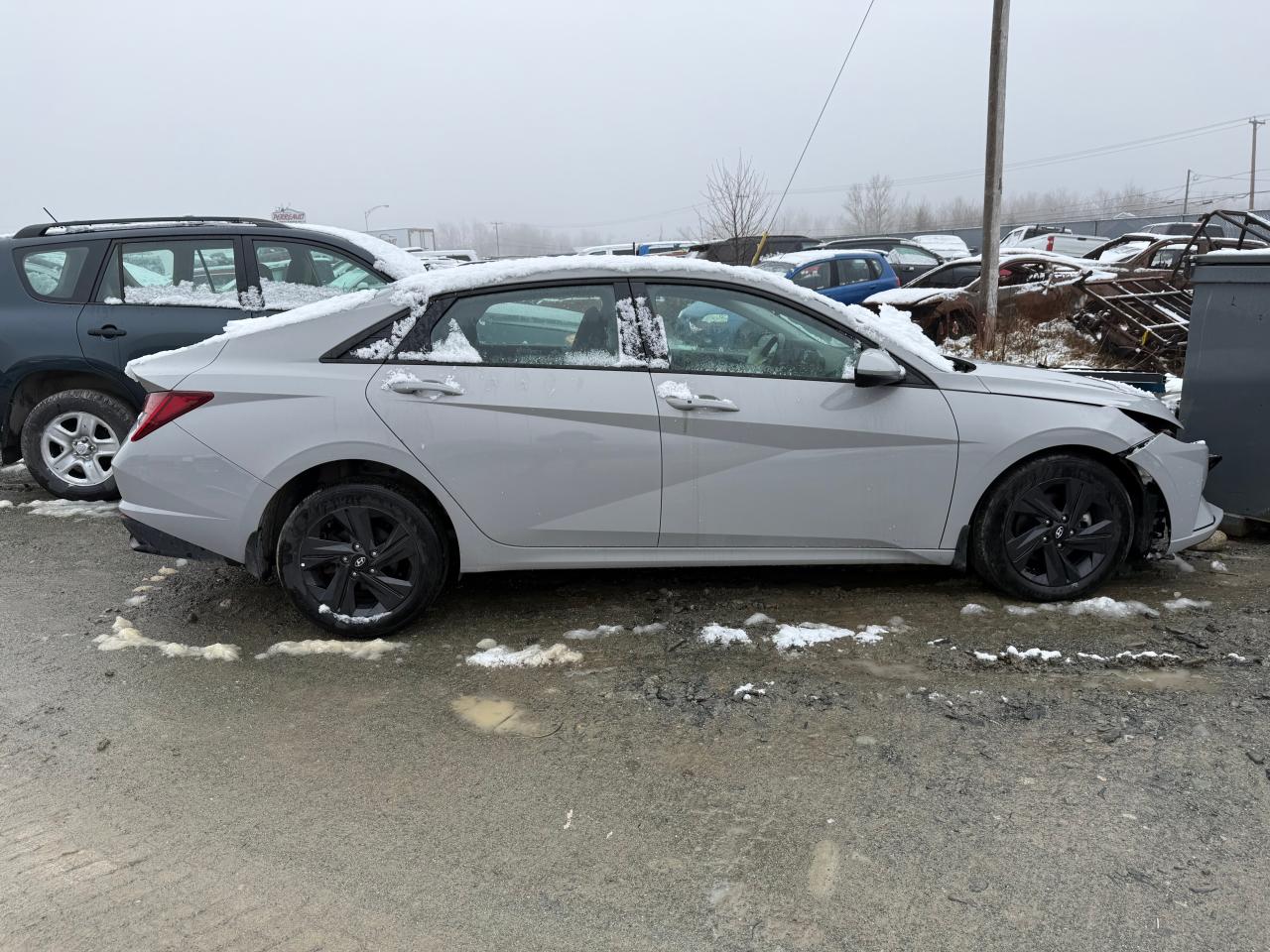 2022 HYUNDAI ELANTRA BLUE VIN:KMHLM4AJ5NU015069