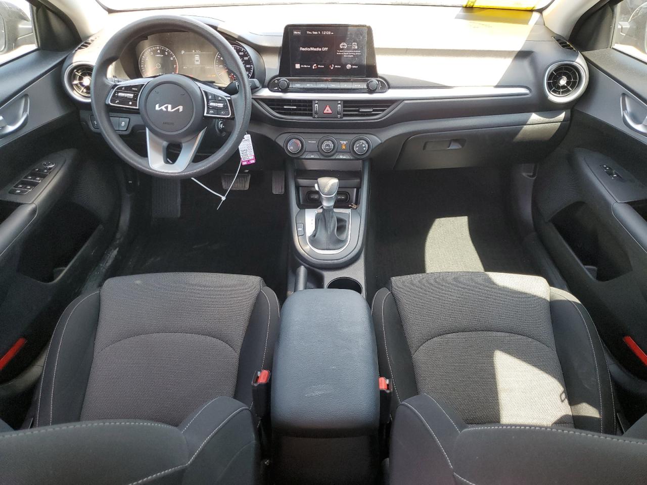 2023 KIA FORTE LX VIN:3KPF24AD2PE627846