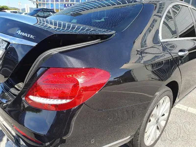 2017 Mercedes-Benz E 300 VIN: