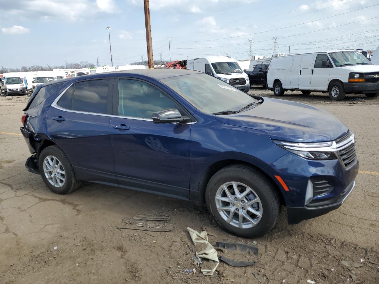 2022 CHEVROLET EQUINOX LT VIN:3GNAXUEV4NL289056