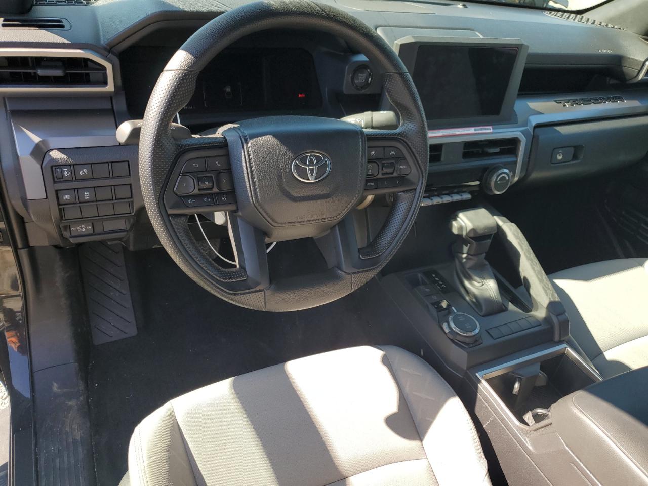 2024 TOYOTA TACOMA DOUBLE CAB VIN:3TYLB5JN3RT037640