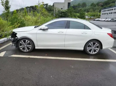 2015 Mercedes-Benz CLA 200 WDDSJ0JB4GN302304 VIN:WDDSJ0JB4GN302304