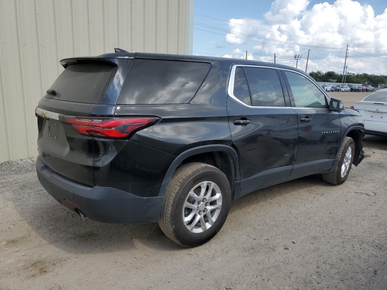 2022 CHEVROLET TRAVERSE LS VIN:1GNERFKW5NJ120059