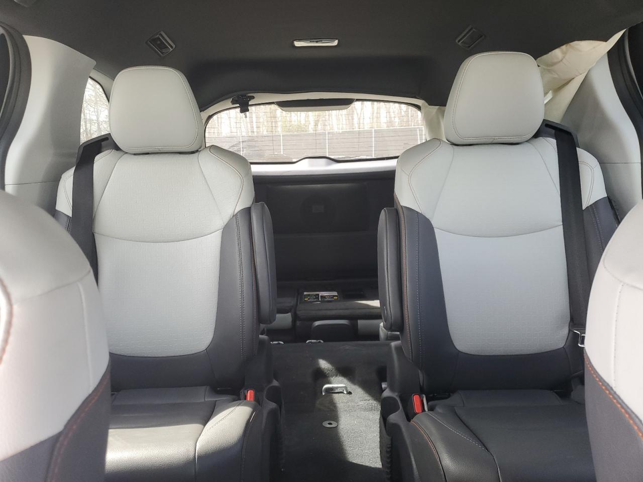 2022 TOYOTA SIENNA XSE VIN:5TDDRKEC2NS094411