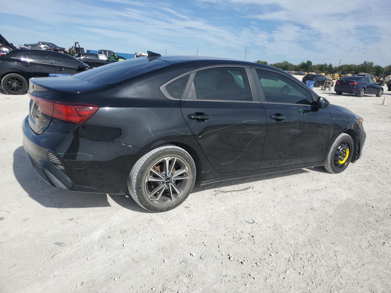 2023 KIA FORTE LX VIN:3KPF24AD5PE640994