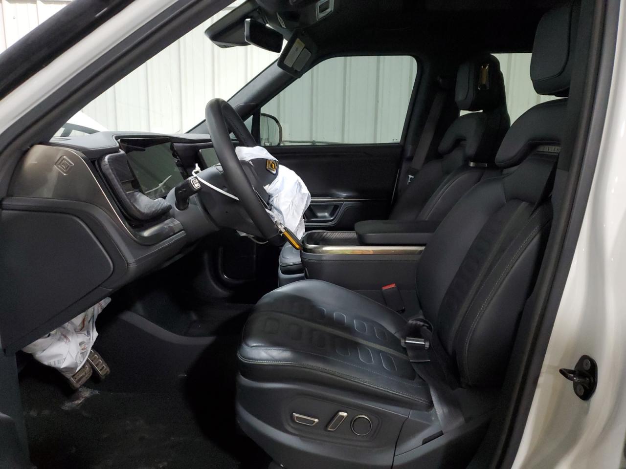 2022 RIVIAN R1S LAUNCH EDITION VIN:7PDSGABL4NN002354