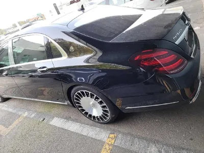 2017 Mercedes-Benz Maybach S 560 VIN: