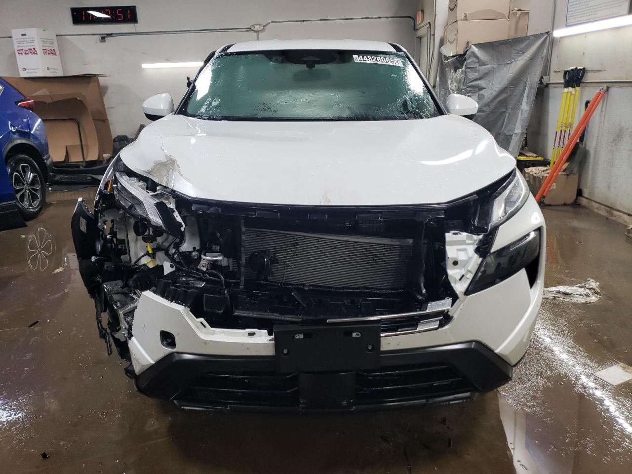 2024 NISSAN ROGUE SV VIN:5N1BT3BB9RC753288