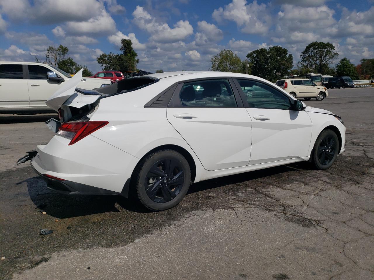 2023 HYUNDAI ELANTRA BLUE VIN:KMHLM4AJ8PU072210