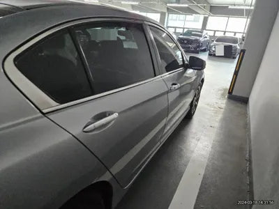 2017 Honda Accord VIN: