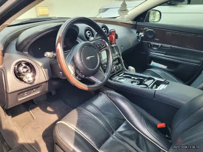 2016 Jaguar XJ SAJAA2294GNV93398 VIN:SAJAA2294GNV93398