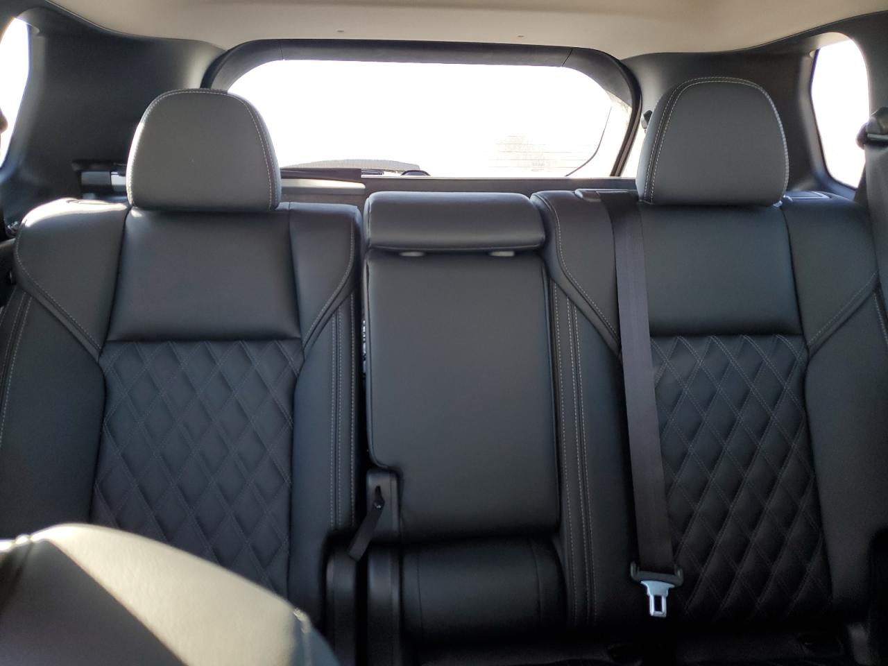 2024 MITSUBISHI OUTLANDER SEL VIN:JA4J3WA86RZ057518