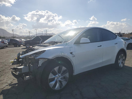 2023 TESLA MODEL Y  VIN:7SAYGDEE3PA108330