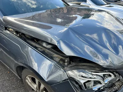 2015 Mercedes-Benz E 220 VIN: