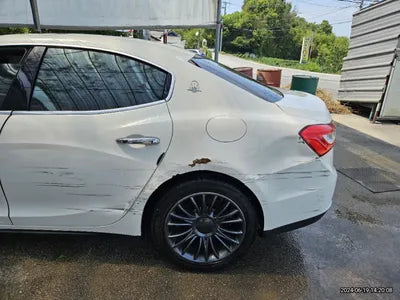 2015 Maserati Ghibli VIN: