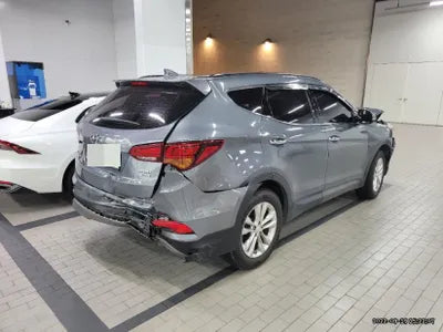 2018 Hyundai Santa FE KMHSW81UDJU863861 VIN:KMHSW81UDJU863861