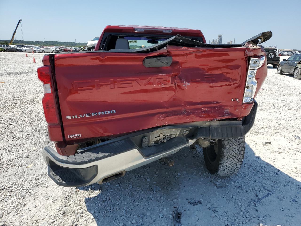 2022 CHEVROLET SILVERADO LTD K1500 LT VIN:3GCUYDED4NG186674