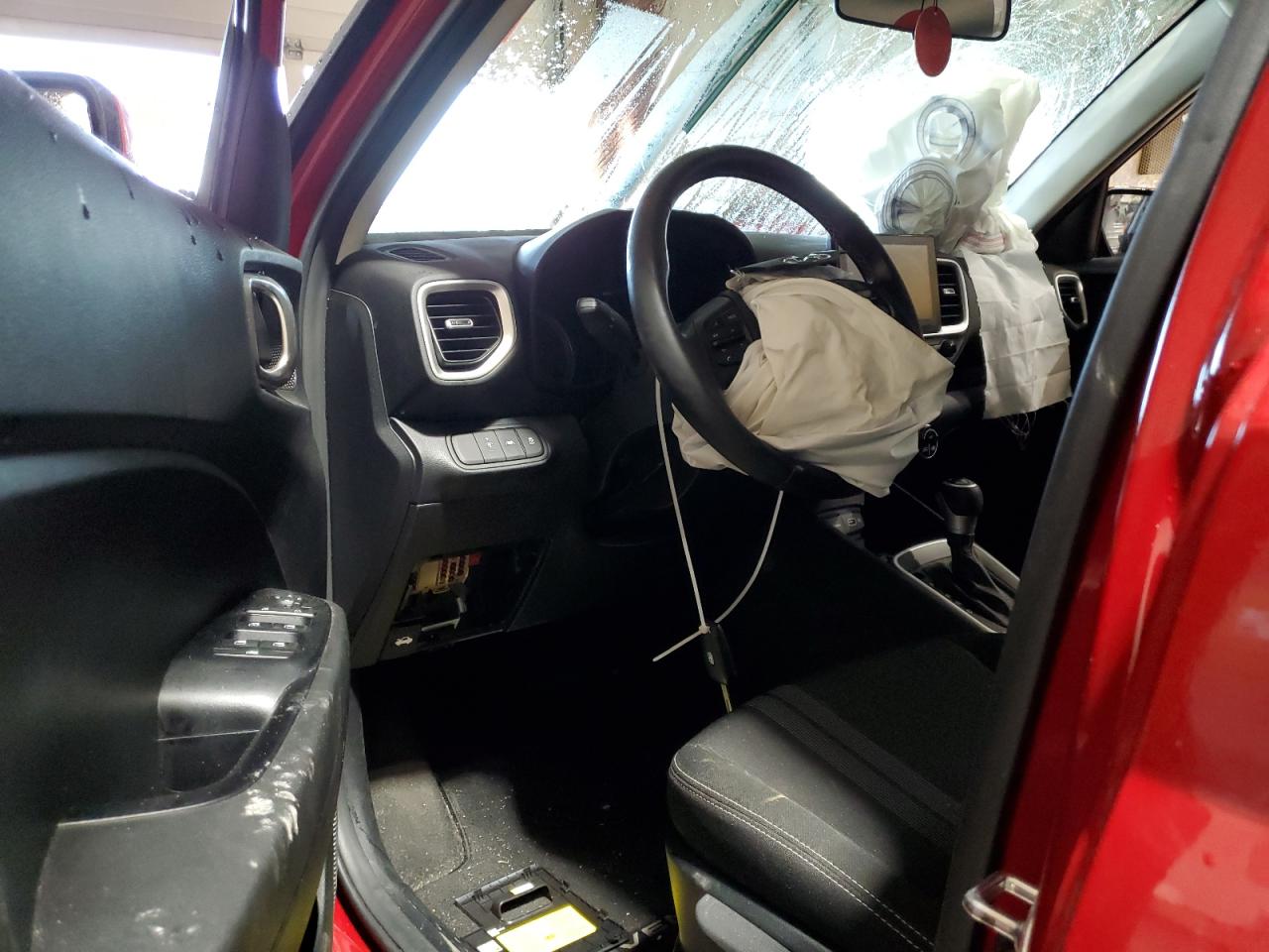 2022 HYUNDAI VENUE SEL VIN:KMHRC8A36NU204173