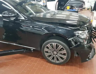 2017 Mercedes-Benz E 400 VIN: