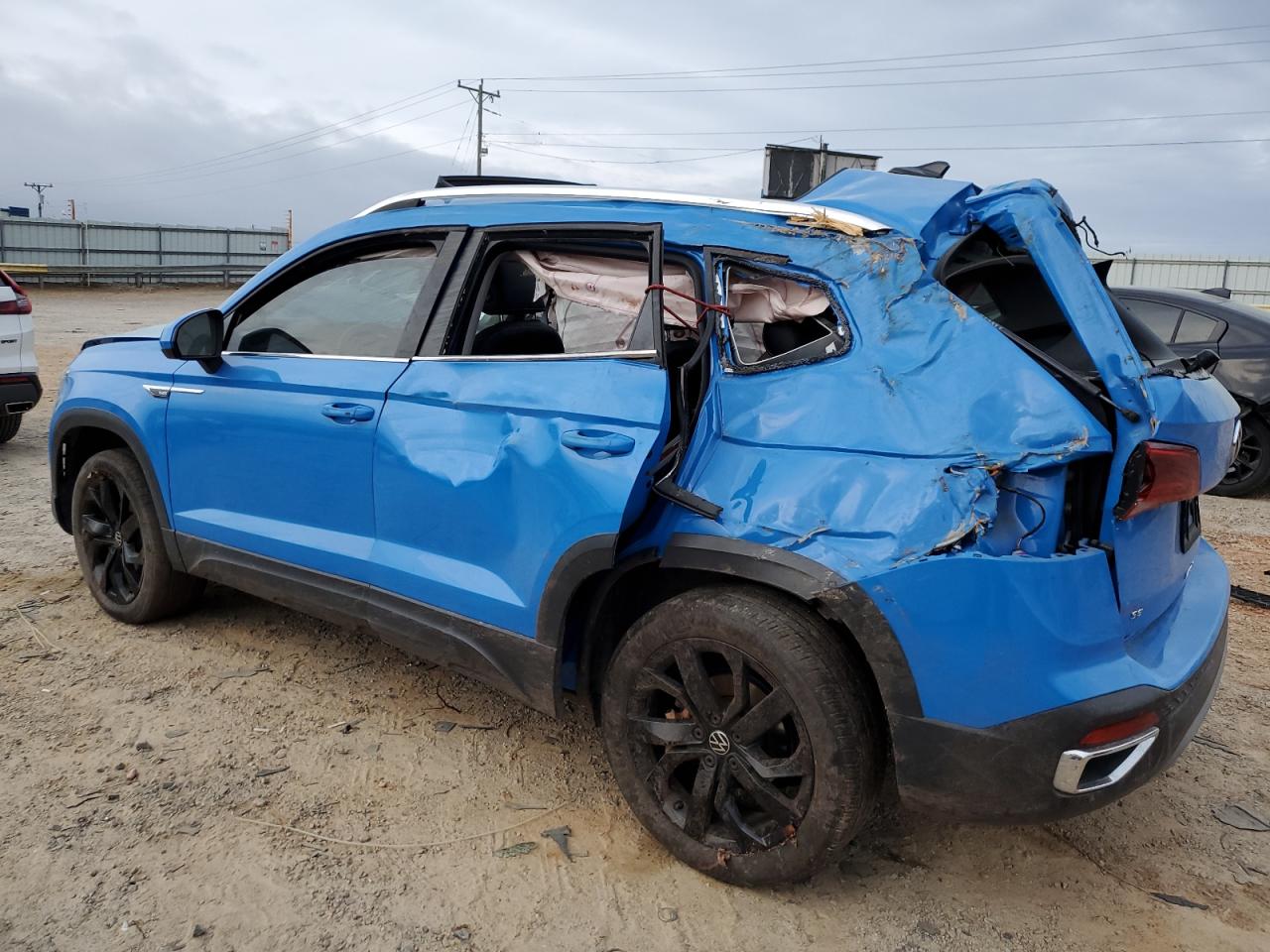 2022 VOLKSWAGEN TAOS SE IQ DRIVE VIN:3VVLX7B27NM062985