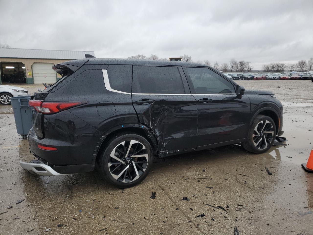 2022 MITSUBISHI OUTLANDER SE VIN:JA4J4UA87NZ011921