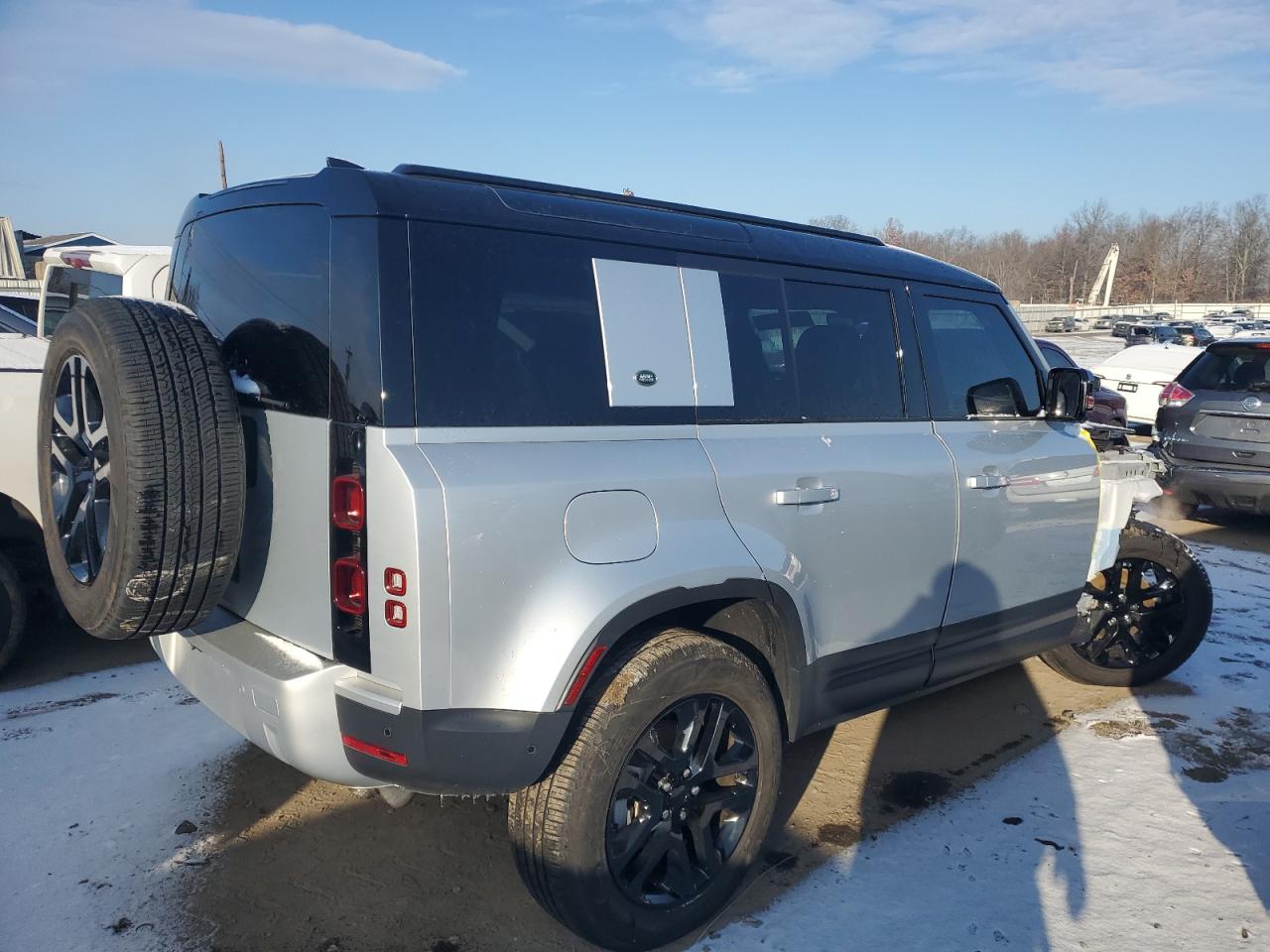 2024 LAND ROVER DEFENDER 110 S VIN:SALEJEEX3R2276169