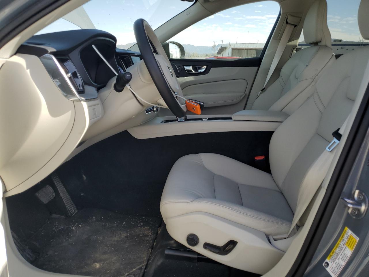 2024 VOLVO XC60 PLUS VIN:YV4L12RL7R1928976