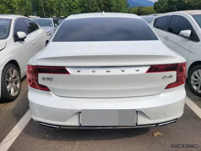 2017 Volvo S90 VIN: