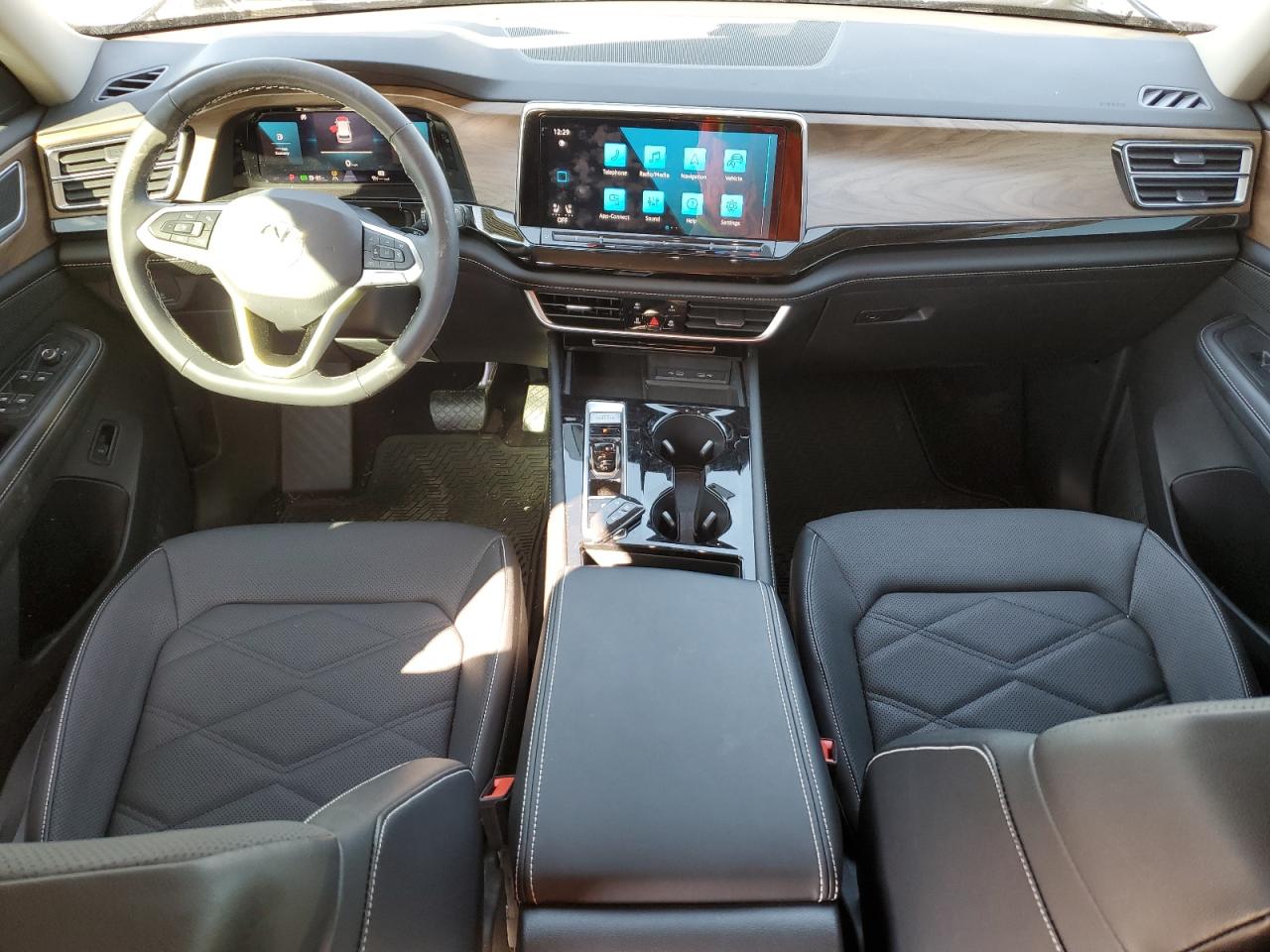 2024 VOLKSWAGEN ATLAS SE VIN:1V2WR2CA4RC546357