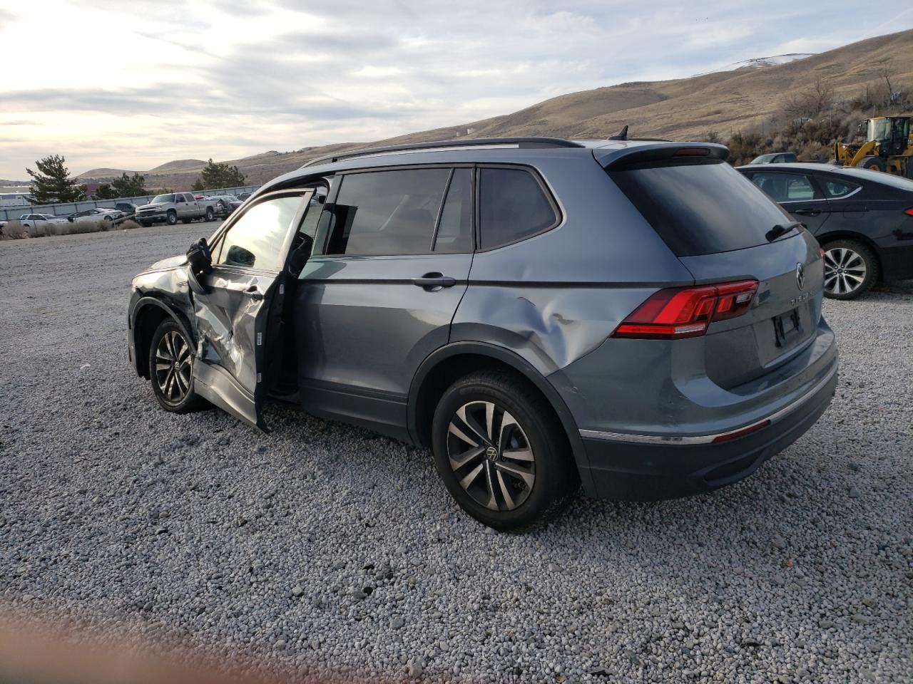2022 VOLKSWAGEN TIGUAN S VIN:3VV0B7AX2NM038768