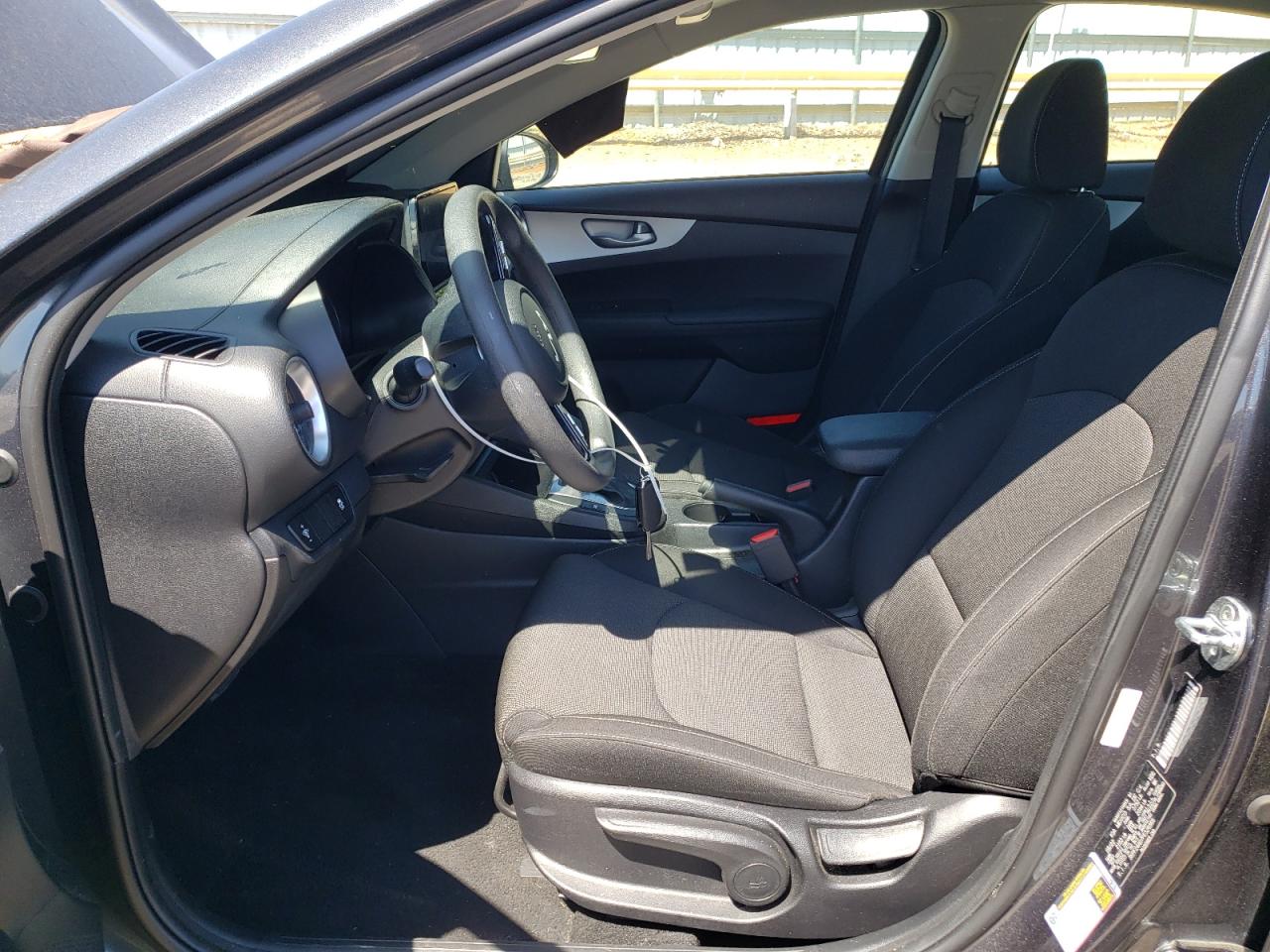2023 KIA FORTE LX VIN:3KPF24AD7PE526866
