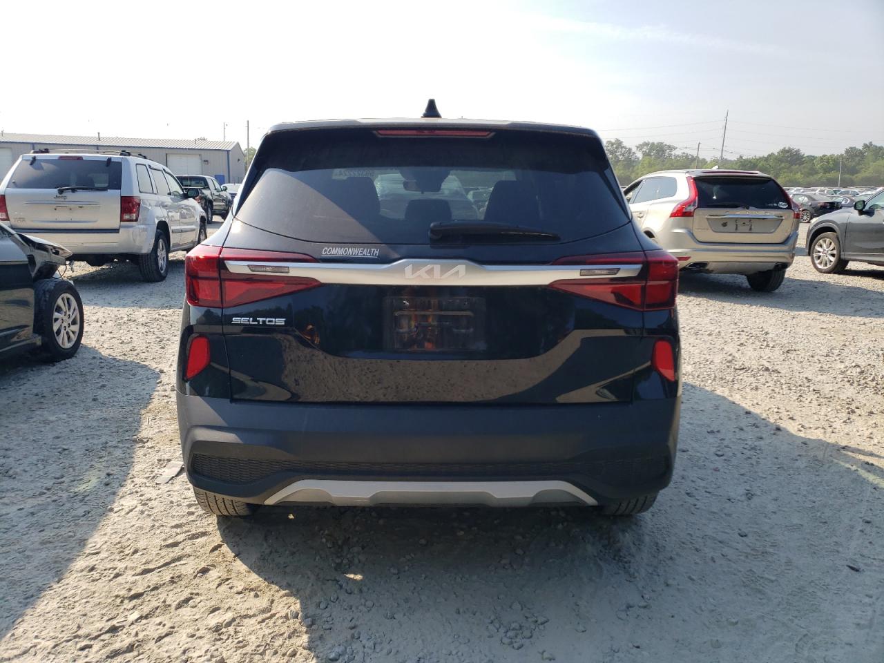 2022 KIA SELTOS LX VIN:KNDEPCAA2N7252700