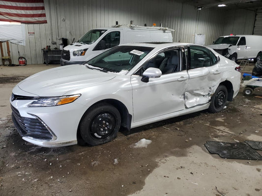 2024 TOYOTA CAMRY XLE VIN:4T1F31AK7RU077537