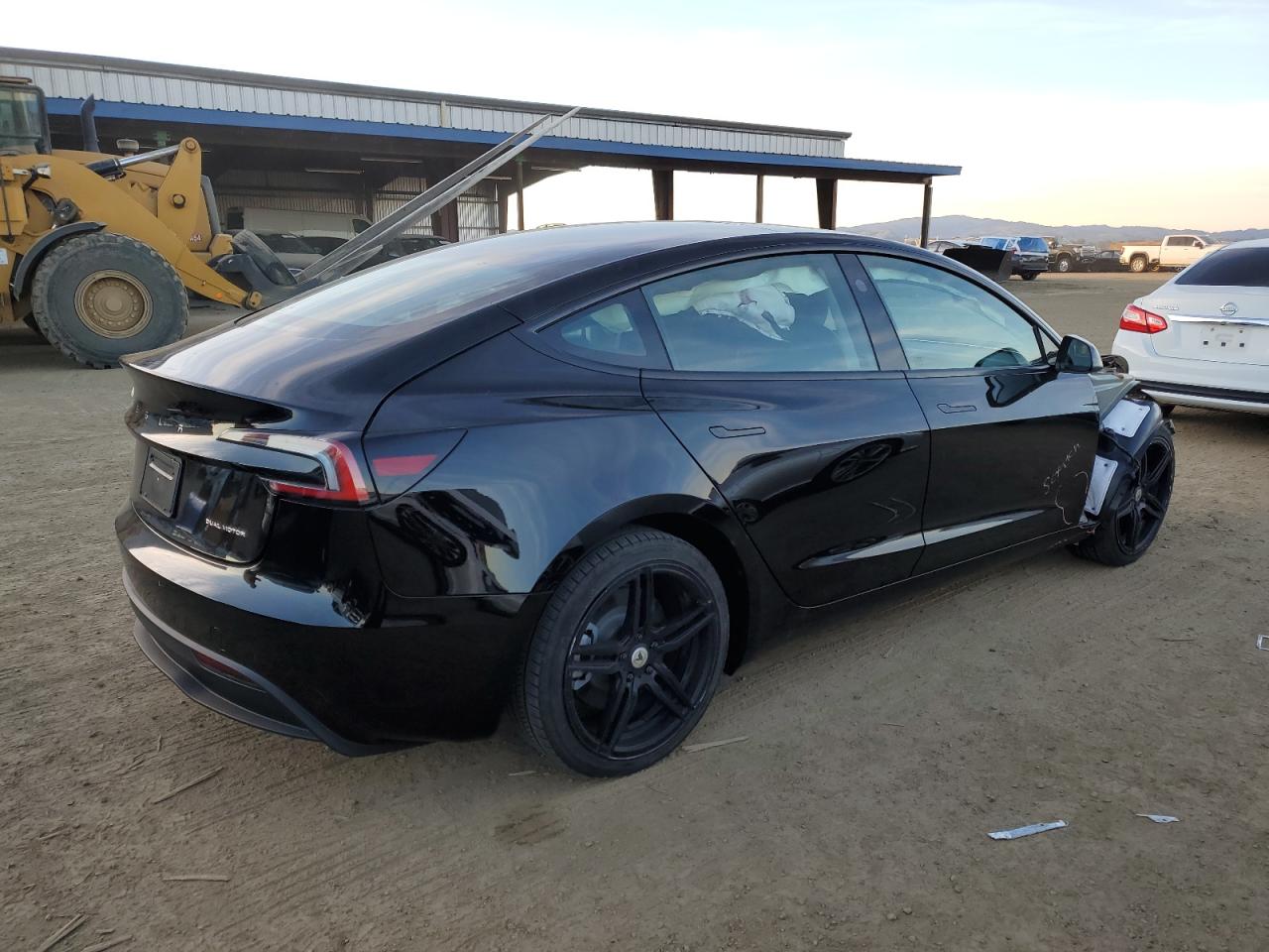 2024 TESLA MODEL 3  VIN:5YJ3E1EBXRF823130