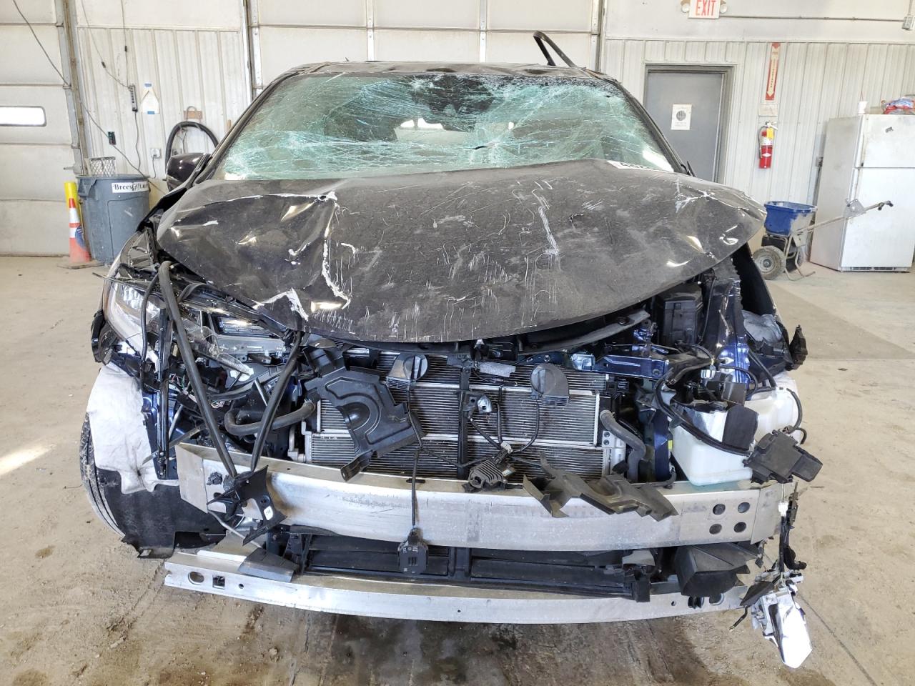 2022 TOYOTA SIENNA LIMITED VIN:5TDZSKFC2NS047453